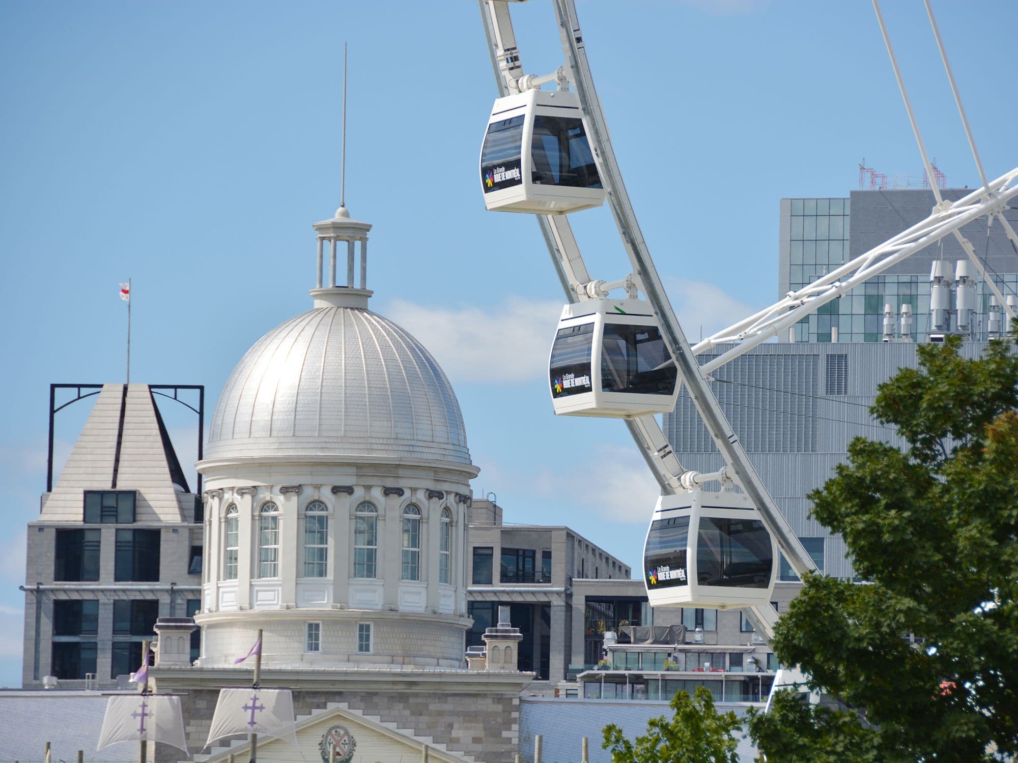 La Grand Roue de Montreal_with architecture