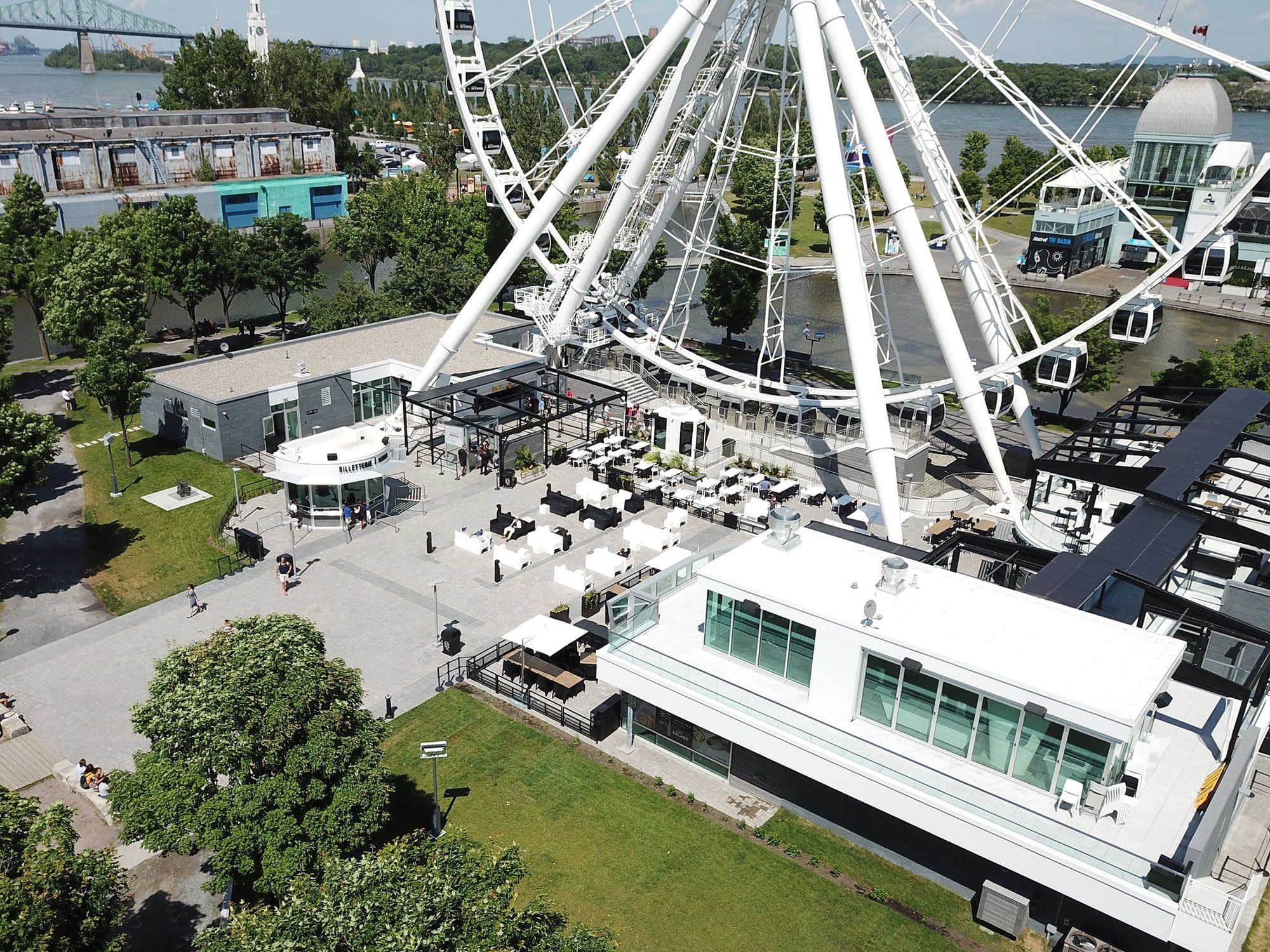 La Grand Roue de Montreal Ticket booth