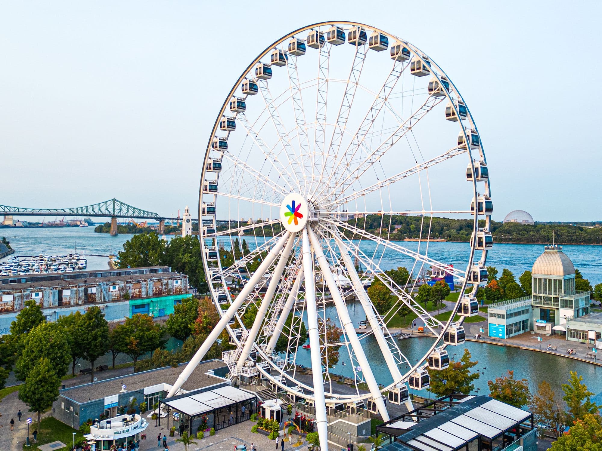 La Grand Roue de Montreal by day